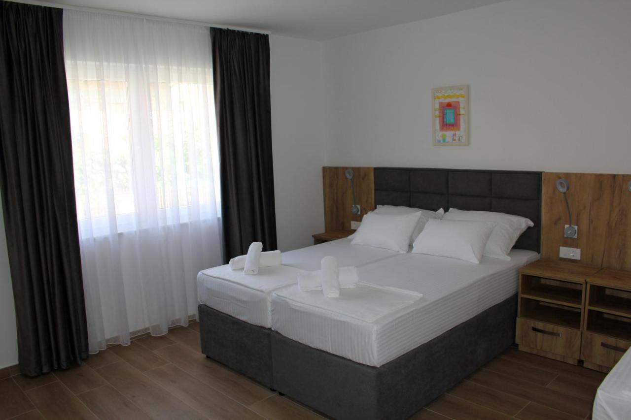 Royal Apartmani Banja Luka Buitenkant foto