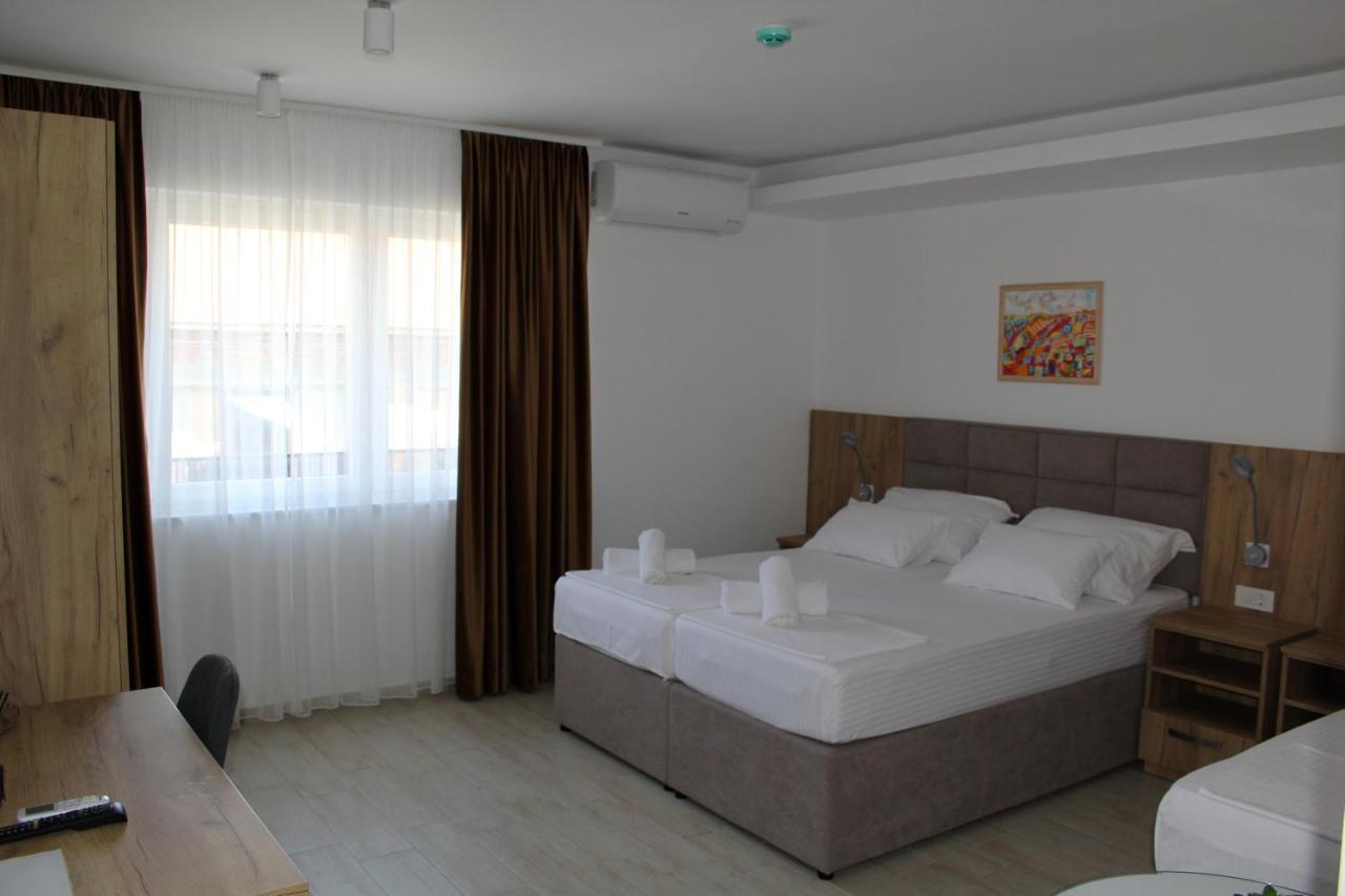 Royal Apartmani Banja Luka Buitenkant foto