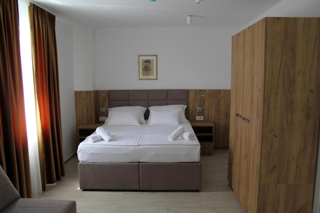 Royal Apartmani Banja Luka Buitenkant foto