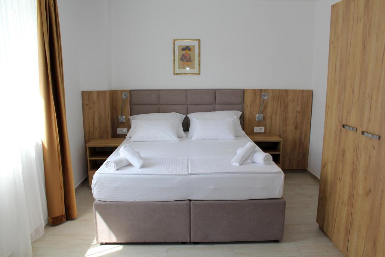 Royal Apartmani Banja Luka Buitenkant foto